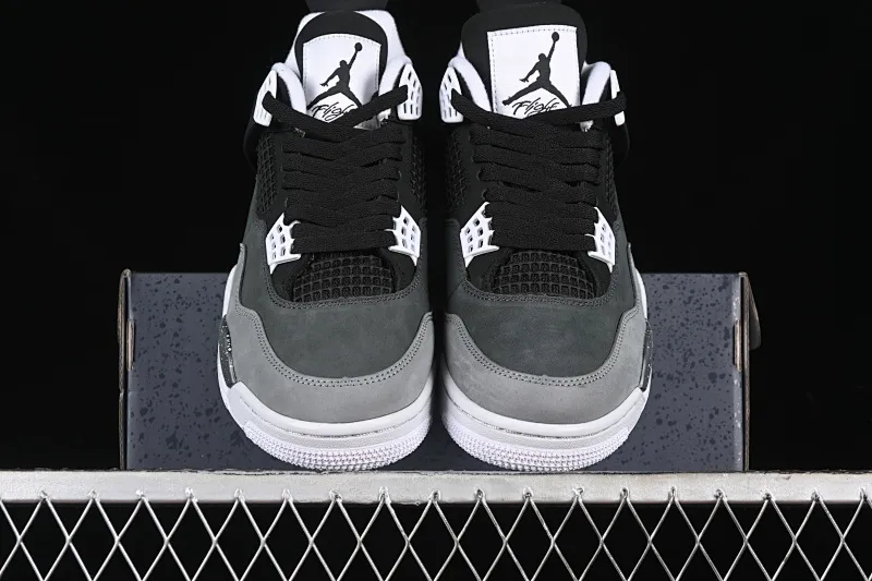 All categories Air Jordan Jordan series basketball shoes Air Jordan 4 LW version Air Jordan 4 "Fear" AJ4 Joe 4 fear suit replica basketball shoes FQ8138-002
